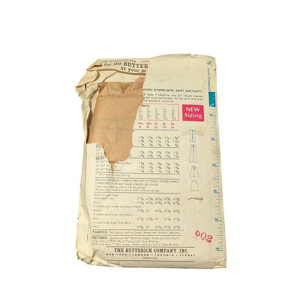 Vintage Sewing pattern - Picture 2 of 2